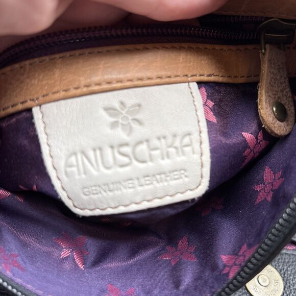 Anuschka Leather Hand Painted Dragonflies & Sunflowers Handbag - Picture 7 of 16